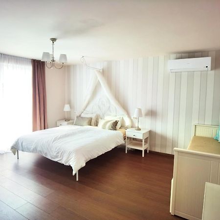 Guesthouse Olei มาลินสกา ภายนอก รูปภาพ