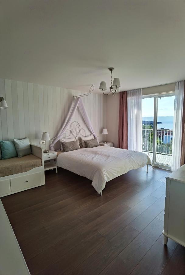 Guesthouse Olei มาลินสกา ภายนอก รูปภาพ